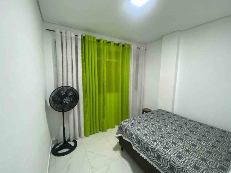 Lindo Apartamento Ao Lado Da Praia Com Garagem Прая-Гранди Экстерьер фото